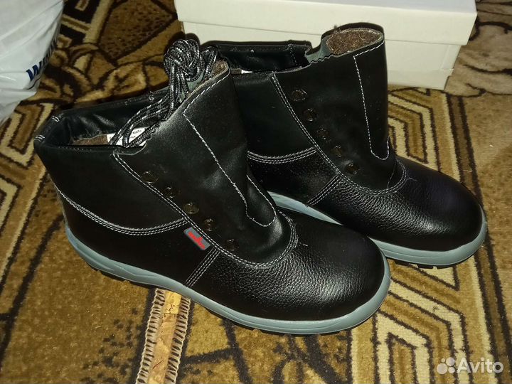Ботинки мужские зима, 44 размер новые черные