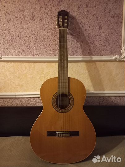 Классическая акустическая гитара almansa 401