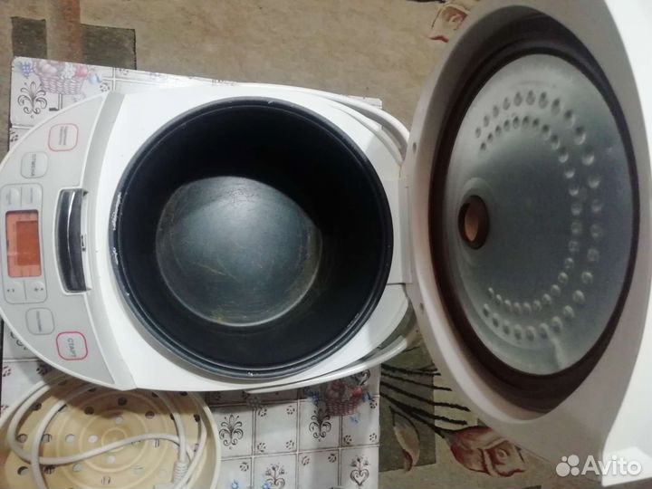 Мультиварка Polaris PMC 0506 AD