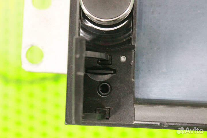 Магнитола Clarion 2Din NX501