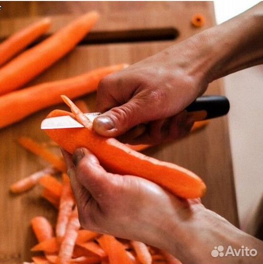 Fiskars Нож для овощей с прямым лезвием