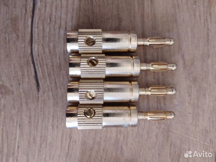 Акустические бананы и зажимы