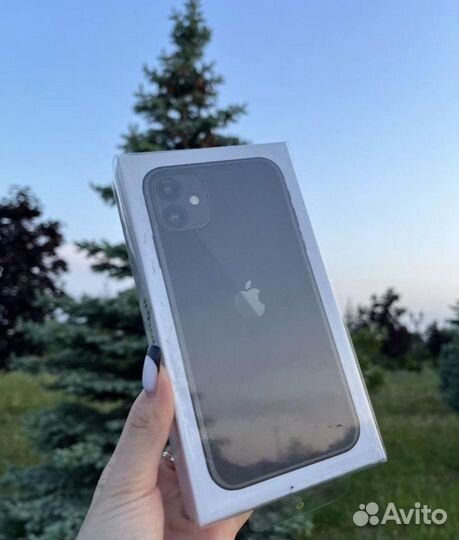 iPhone 11, 64 ГБ