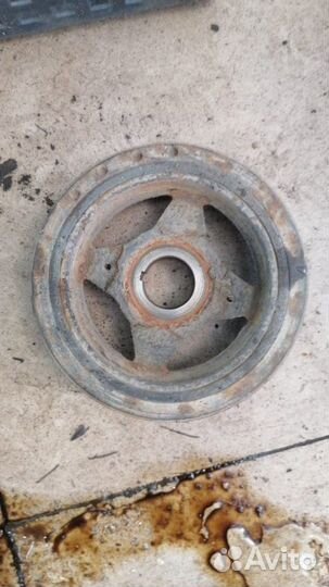 Шкив коленвала Nissan Qashqai J10 2.0 MR20DE CVT