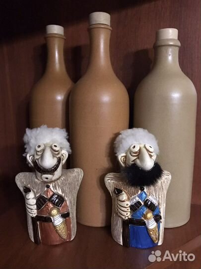 Бутылки и фигурки Грузия