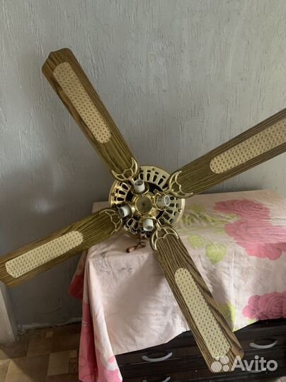 Люстра с вентилятором