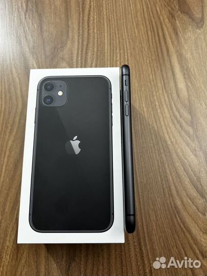 iPhone 11, 64 ГБ