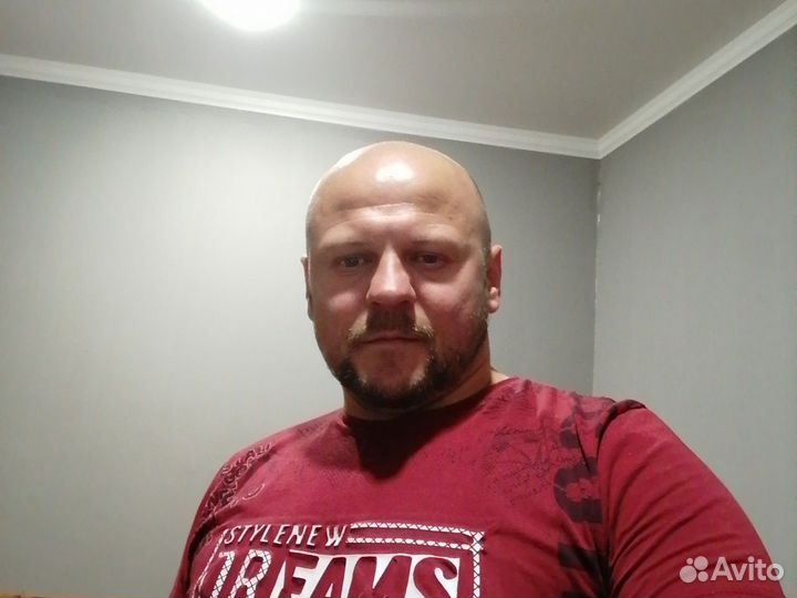 Водитель на минивен трансфер Крым Сочи