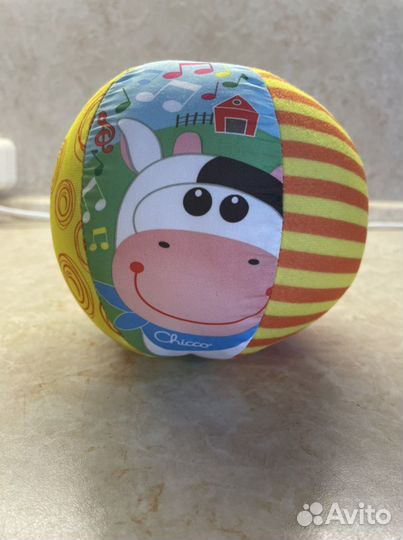 Музыкальный мяч Chicco
