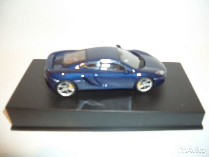 Модель McLaren 12C