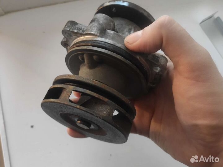 Помпа водяная бмв м50 м52