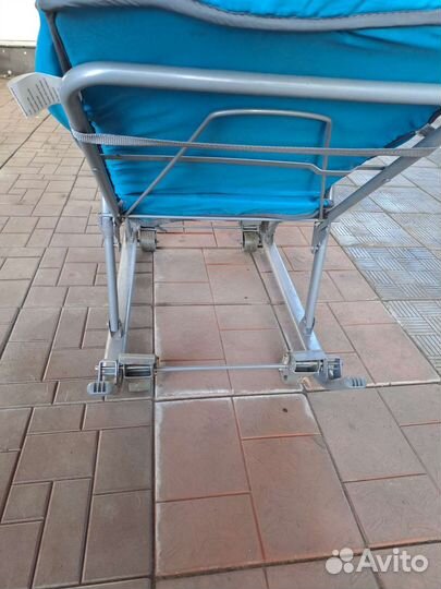 Прогулочная зимняя коляска санки