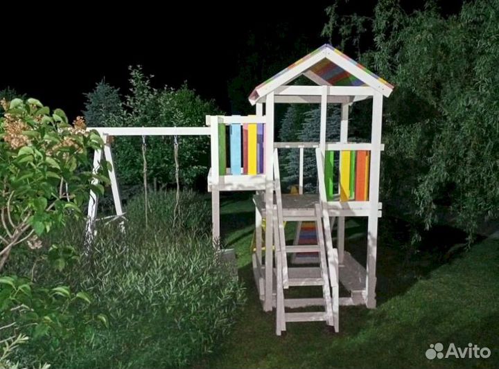 Детская площадка для всей семьи