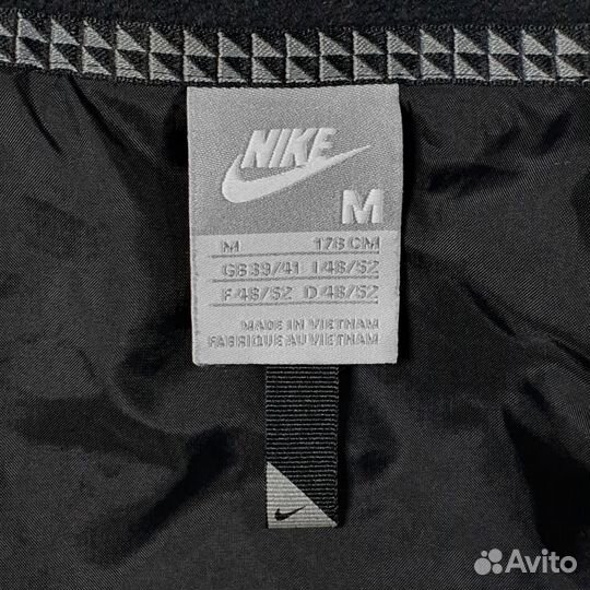 Куртка Nike (ACG Berghaus Mammut TN Oakley Shox)