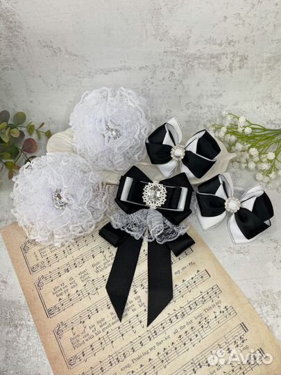 Бантики для школьницы