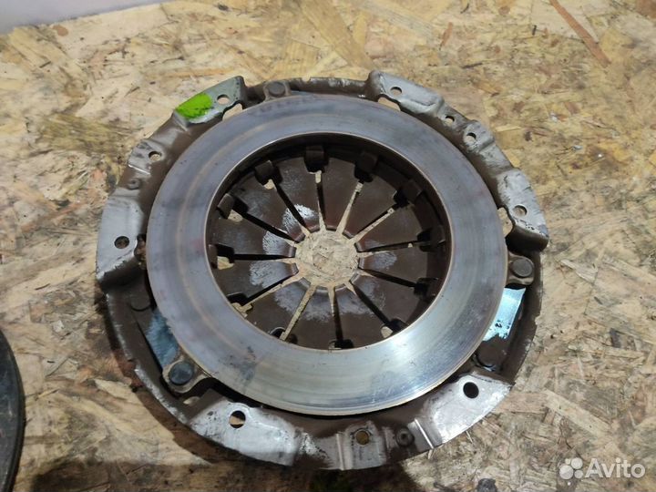 Сцепление 1.5 Митсубиси Лансер 10