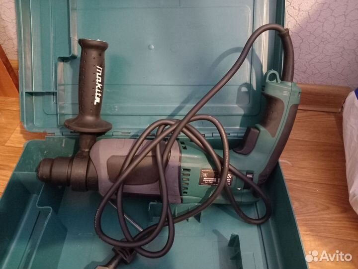 Перфоратор makita 2470 бу