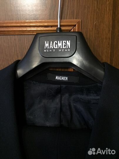 Мужской костюм