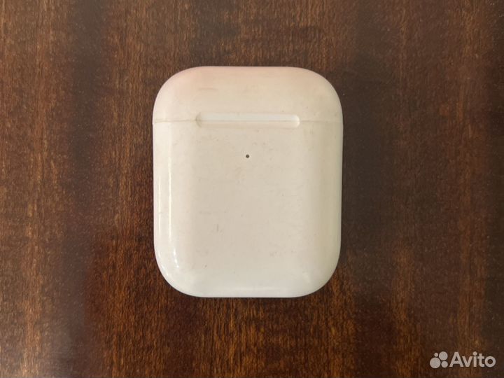 Беспроводные наушники apple airpods