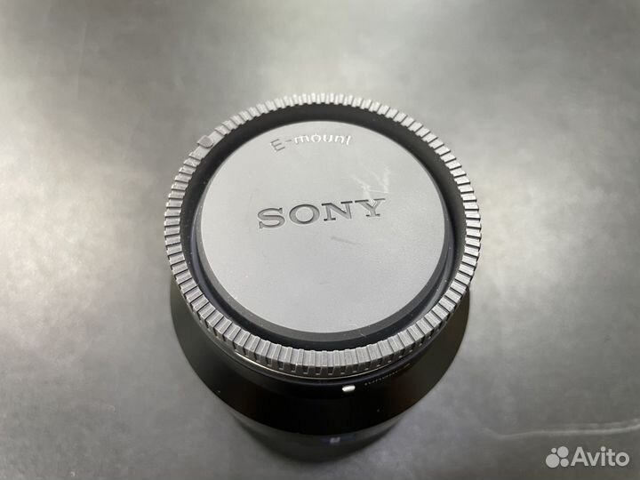 Объектив Sony Vario-Tessar T* 24-70mm f/4 ZA OSS