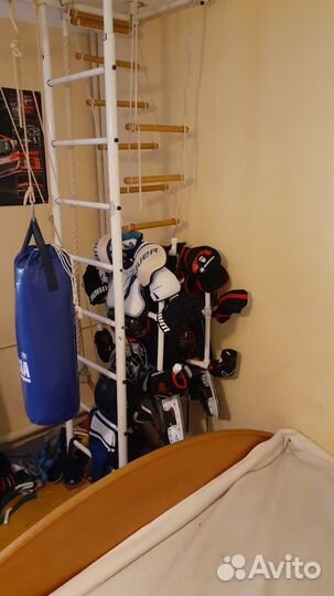 Вешалка для сушки хоккейной амуниции