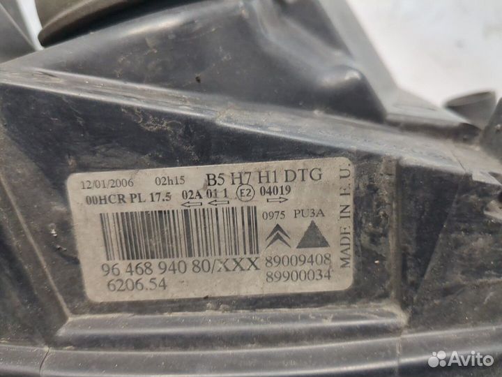 Фара (передняя) правая Citroen C4, 2006