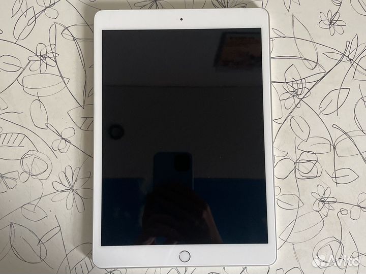 Планшет apple iPad 7
