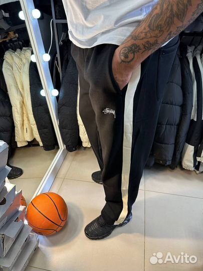 Спортивные штаны утепленные мужские stussy, nike