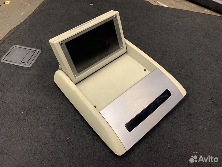 Infiniti fx35 fx45 монитор в потолок бежевый