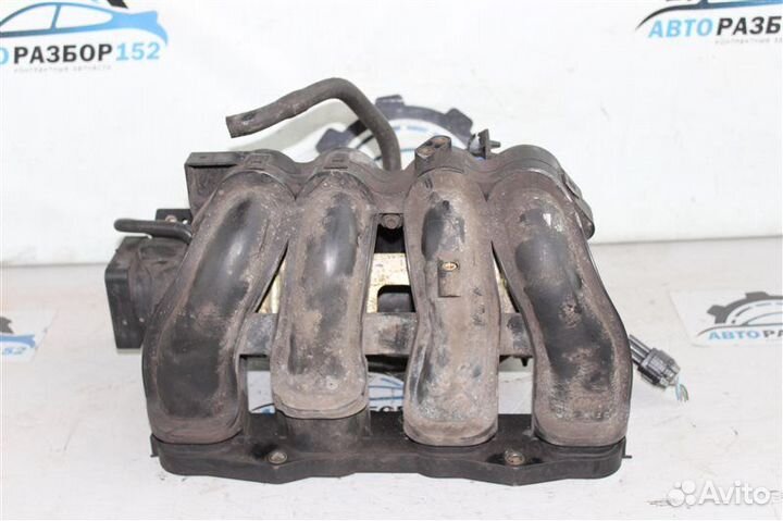 Впускной коллектор Nissan Primera TP12 QR20DE