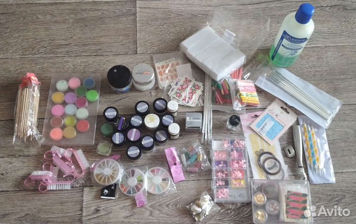 Инструменты и материалы для ногтей