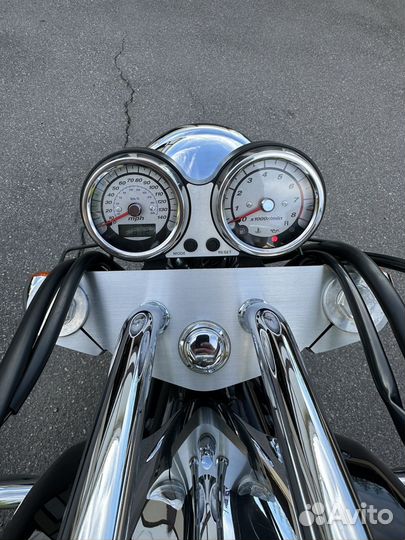 Kawasaki Vulcan mean streak