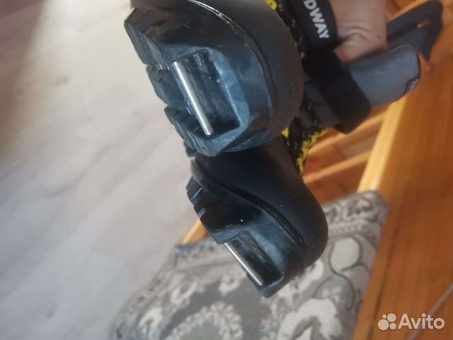 Лижные ботинки