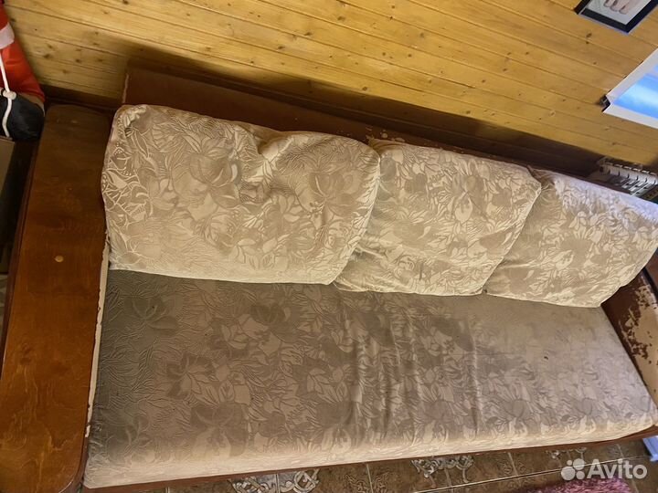 Продам диван