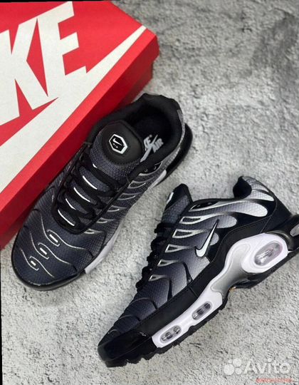 Кроссовки Nike Air Max Tn Plus (Арт.12535)