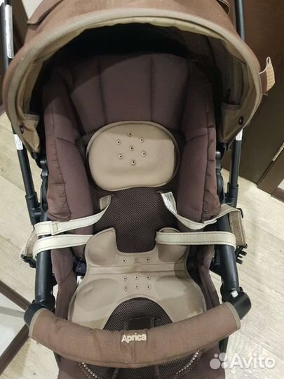 Японская Коляска Априка Эйр Риа