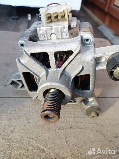 Электродвигатель 220в