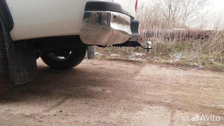 Фаркоп Хайлюкс на Toyota Hilux 2015+