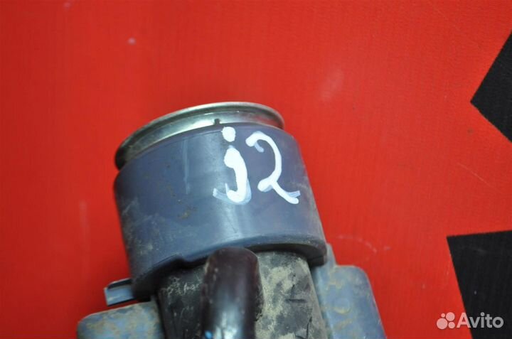 Горловина топливного бака toyota prius ZVW30