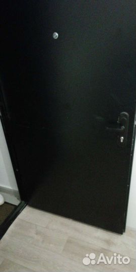 Дверь входная металлическая