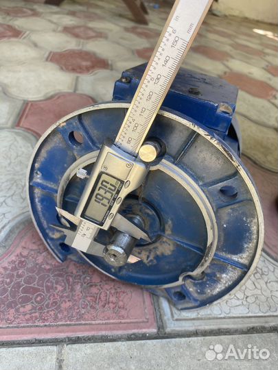 Электродвигатель