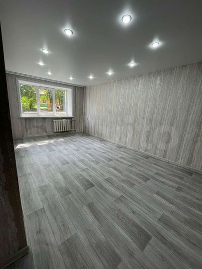 3-к. квартира, 58 м², 1/5 эт.