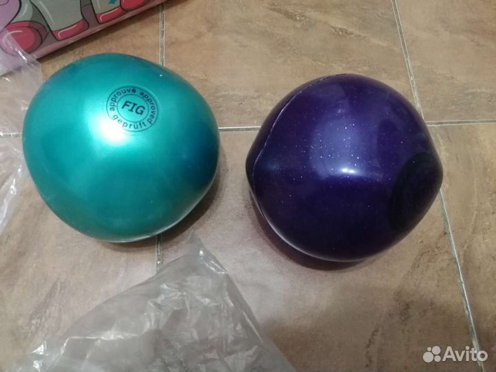 Мячи для художественной гимнастики