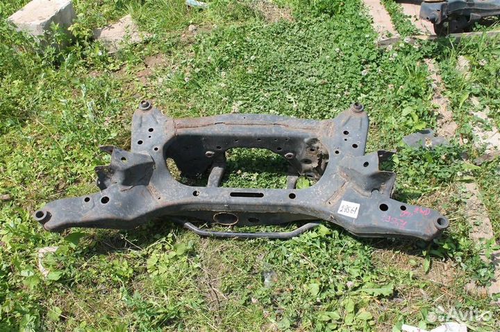 Подрамник задний Nissan Qashqai J11