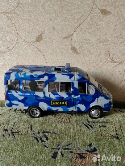 Игрушка автобус