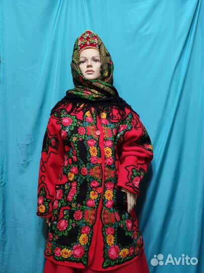 Полупальто нарядное на Масленицу большой размер