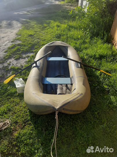 Лодка надувная двухместная бу