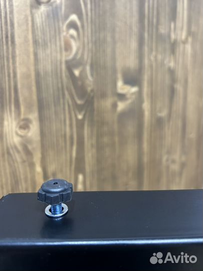 Столик в стиле лофт