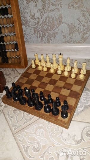 Шахматы дорожные, счеты, игр кости СССР