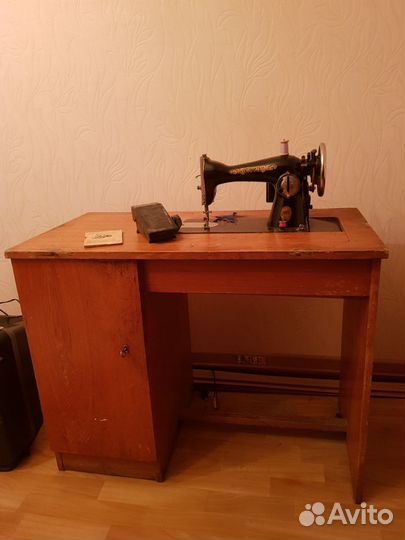 Швейная машинка класса 2-М